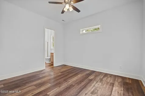 314 E Rolling Meadows Road Hampstead NC 28443