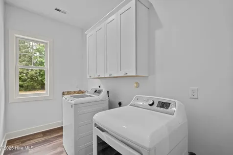 314 E Rolling Meadows Road Hampstead NC 28443