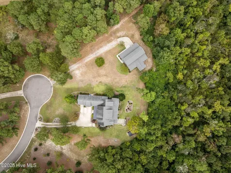 314 E Rolling Meadows Road Hampstead NC 28443