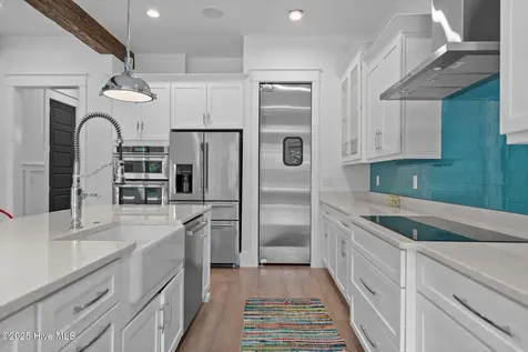 314 E Rolling Meadows Road Hampstead NC 28443
