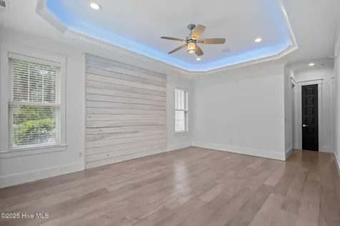 314 E Rolling Meadows Road Hampstead NC 28443