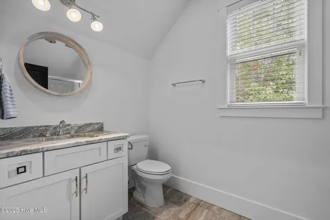 314 E Rolling Meadows Road Hampstead NC 28443
