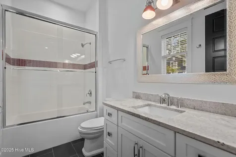 314 E Rolling Meadows Road Hampstead NC 28443