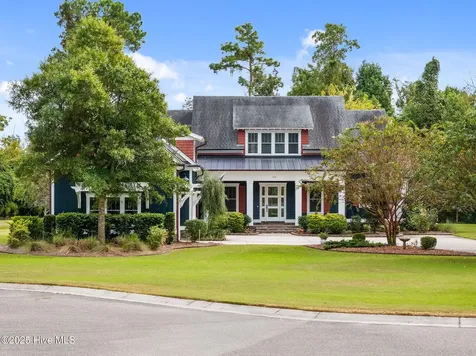 314 E Rolling Meadows Road Hampstead NC 28443