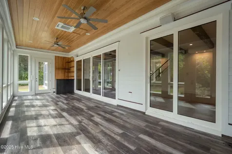 314 E Rolling Meadows Road Hampstead NC 28443