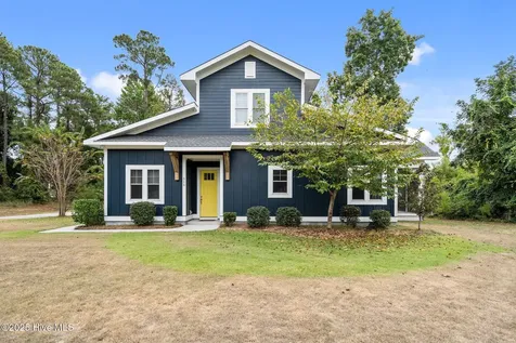 314 E Rolling Meadows Road Hampstead NC 28443