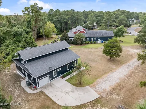 314 E Rolling Meadows Road Hampstead NC 28443