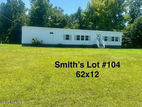 108 Smith Mhp Lane Chinquapin NC 28521