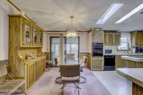 609 Outrigger Court Hampstead NC 28443