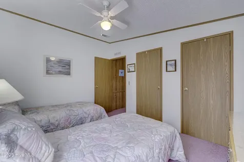 609 Outrigger Court Hampstead NC 28443