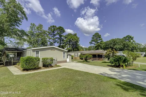 609 Outrigger Court Hampstead NC 28443