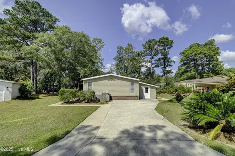 609 Outrigger Court Hampstead NC 28443