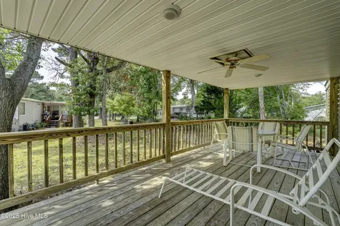 609 Outrigger Court Hampstead NC 28443