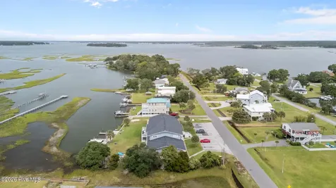 109 Cedar Lane Cedar Point NC 28584