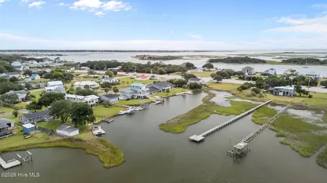 109 Cedar Lane Cedar Point NC 28584