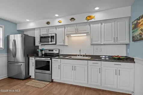 109 Cedar Lane Cedar Point NC 28584