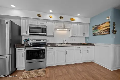 109 Cedar Lane Cedar Point NC 28584