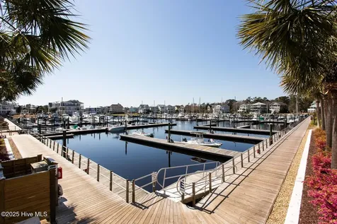 3350 Club Villas Drive Southport NC 28461