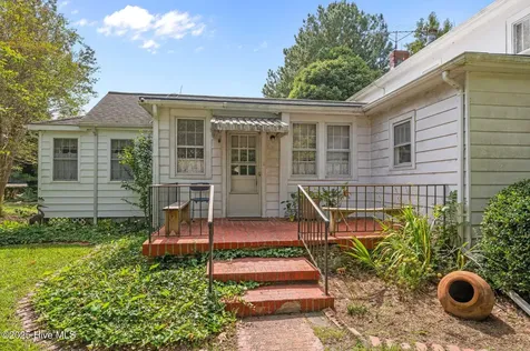 4961 Kelly Road Bath NC 27808