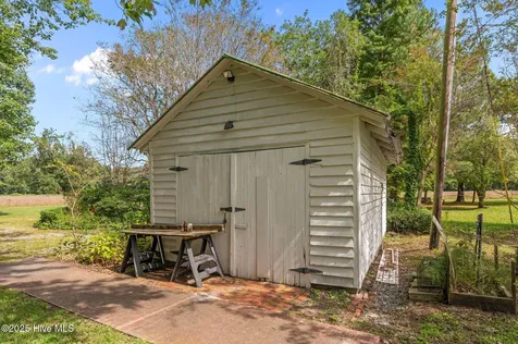 4961 Kelly Road Bath NC 27808