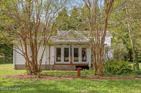 4961 Kelly Road Bath NC 27808