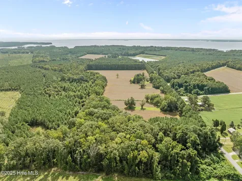 4961 Kelly Road Bath NC 27808