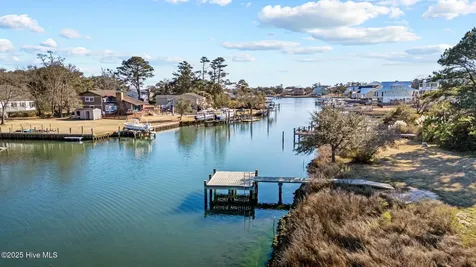 113 Cape Point Boulevard Cape Carteret NC 28584