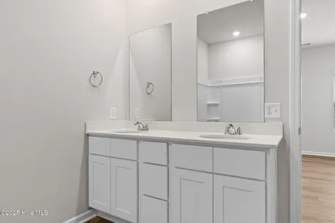 3083 Cape Point Lane SW Supply NC 28462