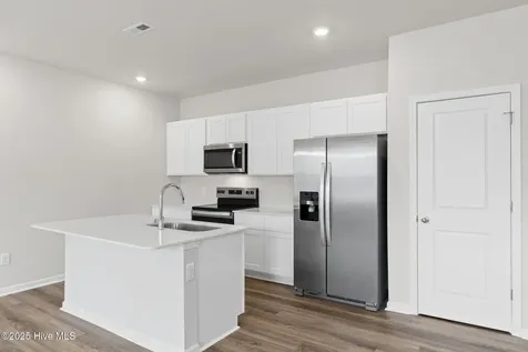 3083 Cape Point Lane SW Supply NC 28462