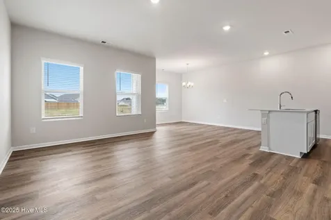 3083 Cape Point Lane SW Supply NC 28462