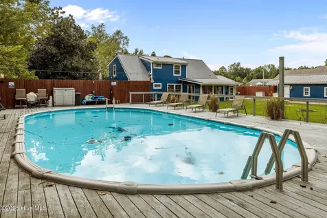 218 Old Ironsides Road Newport NC 28570