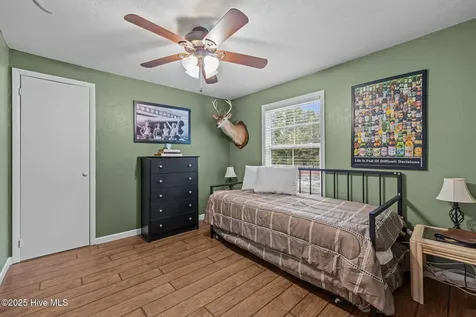 218 Old Ironsides Road Newport NC 28570