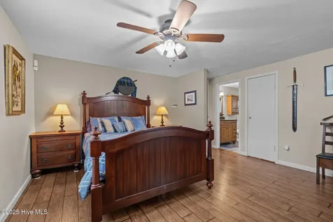 218 Old Ironsides Road Newport NC 28570