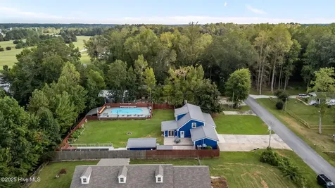 218 Old Ironsides Road Newport NC 28570
