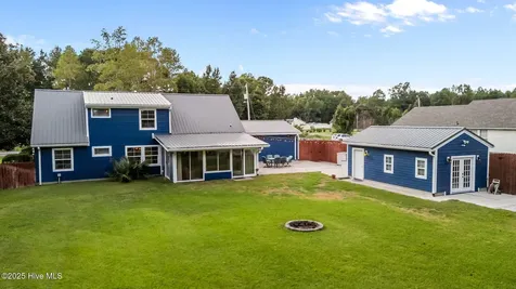 218 Old Ironsides Road Newport NC 28570