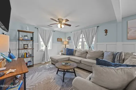 409 Bridgers Avenue Topsail Beach NC 28445