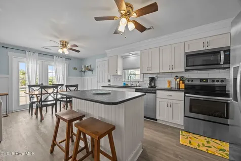 409 Bridgers Avenue Topsail Beach NC 28445