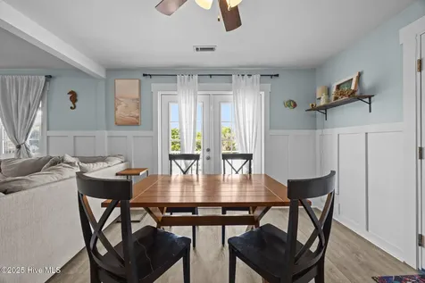 409 Bridgers Avenue Topsail Beach NC 28445