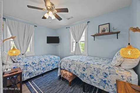 409 Bridgers Avenue Topsail Beach NC 28445