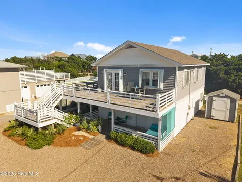 409 Bridgers Avenue Topsail Beach NC 28445