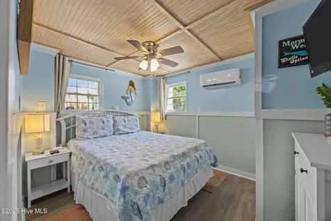 409 Bridgers Avenue Topsail Beach NC 28445