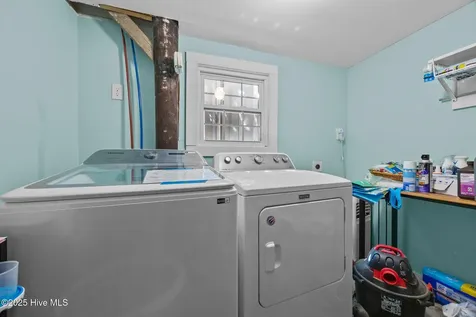 409 Bridgers Avenue Topsail Beach NC 28445