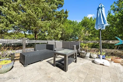 409 Bridgers Avenue Topsail Beach NC 28445