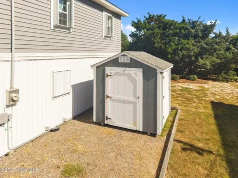 409 Bridgers Avenue Topsail Beach NC 28445