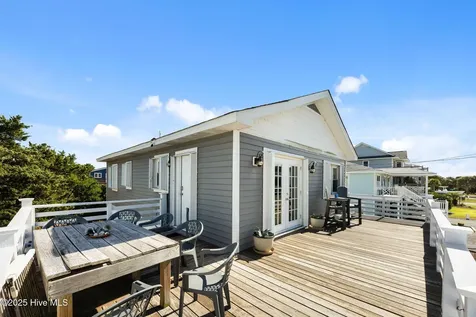 409 Bridgers Avenue Topsail Beach NC 28445