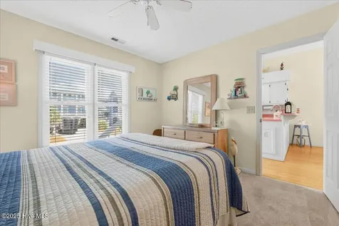 142 Brunswick Avenue E Holden Beach NC 28462