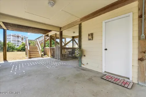 142 Brunswick Avenue E Holden Beach NC 28462
