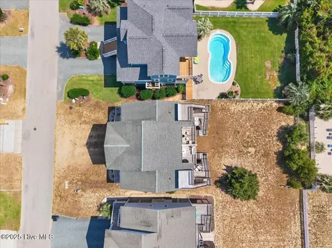 142 Brunswick Avenue E Holden Beach NC 28462