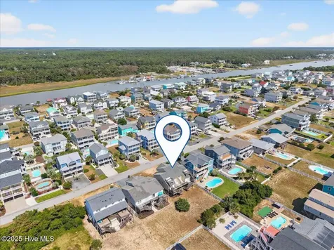 142 Brunswick Avenue E Holden Beach NC 28462