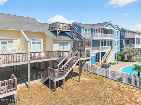 142 Brunswick Avenue E Holden Beach NC 28462